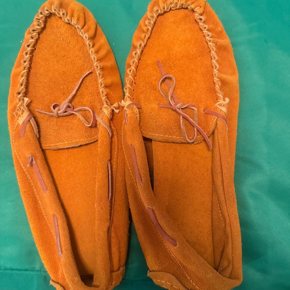 Indien Cozy Orange Moccasin Slippers